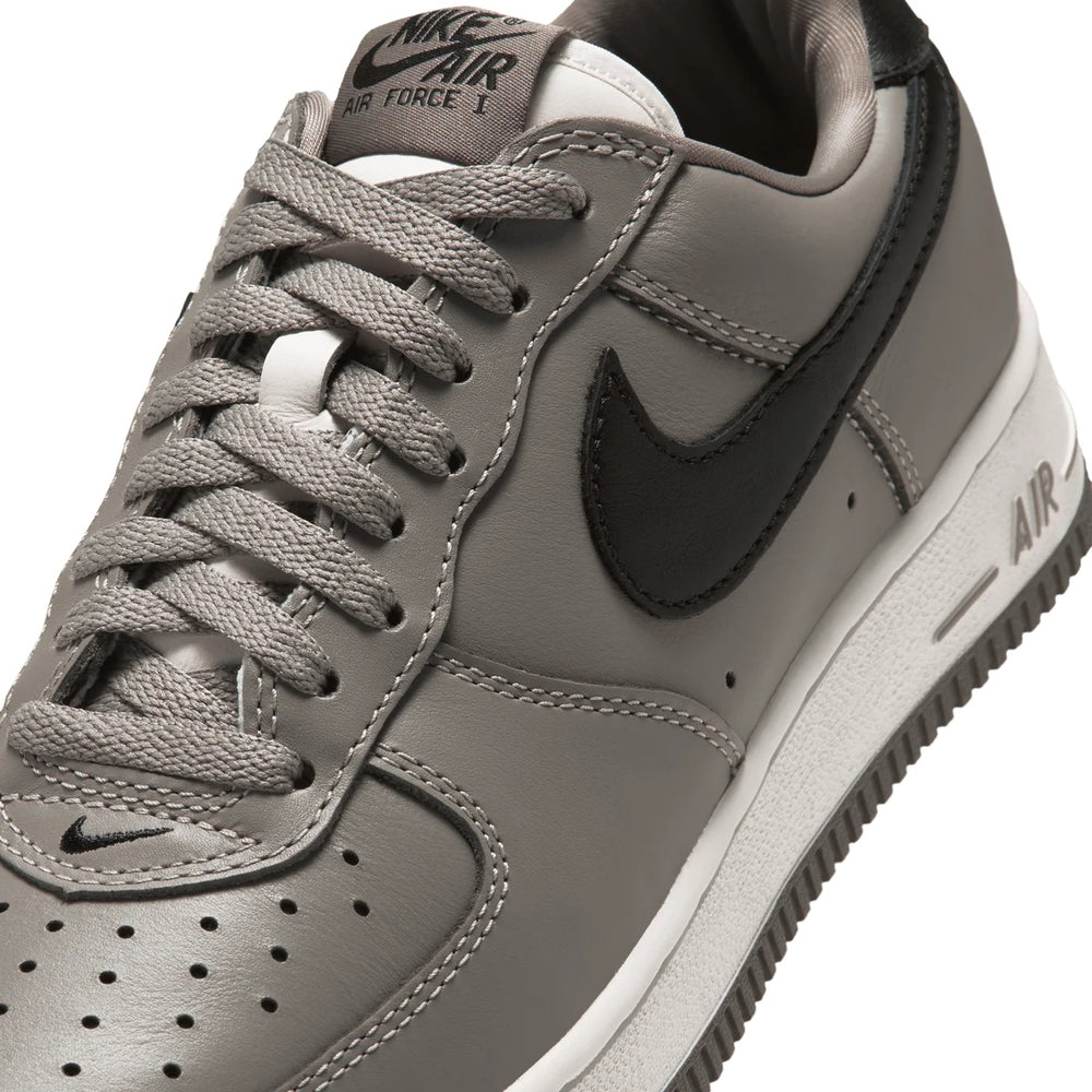 Nike Air Force 1 Low '01 Light Army/Black Men's Sneakers