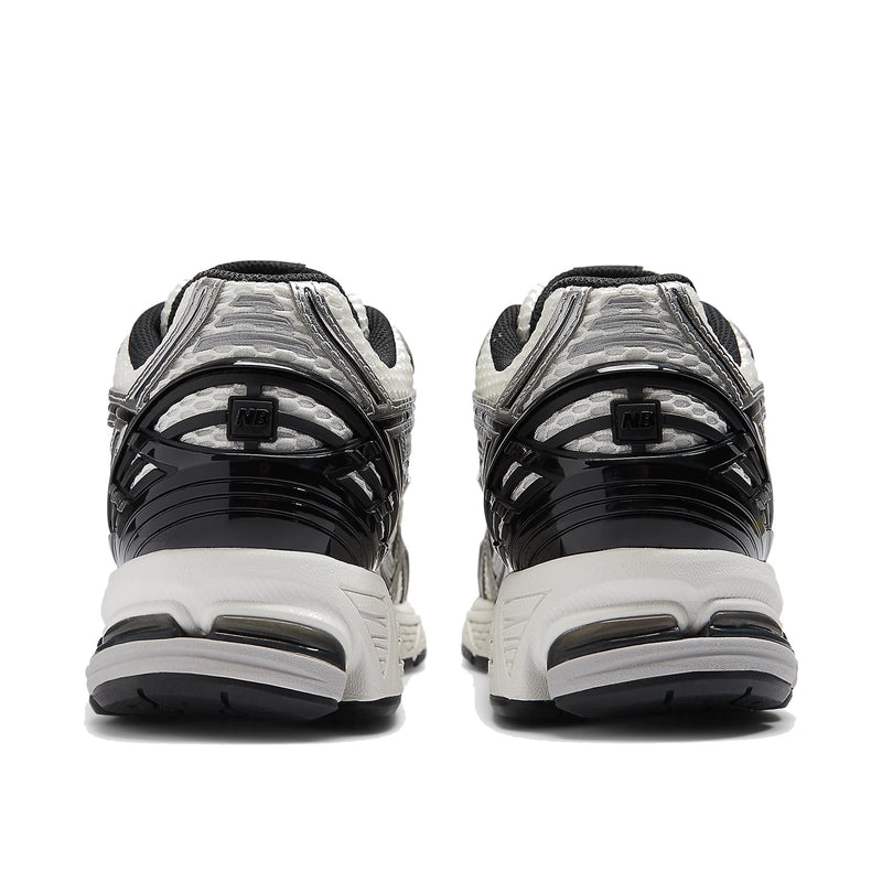 New Balance 1906 Silver Metallic Sneakers M1906RER