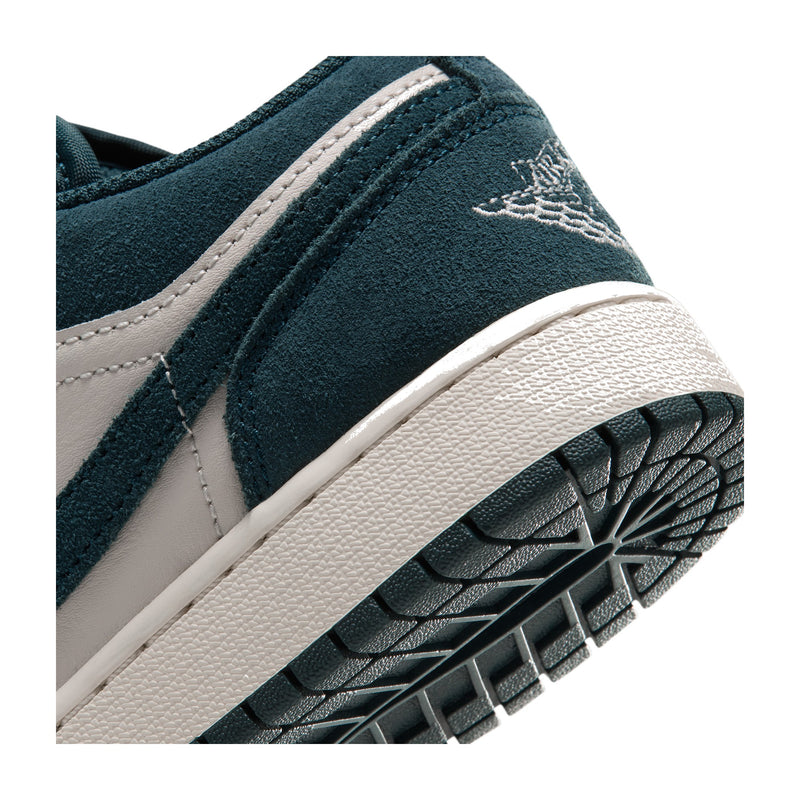 Jordan 1 Low Midnight Spruce/Pale Ivory Big Kids' GS Sneakers 553560-303