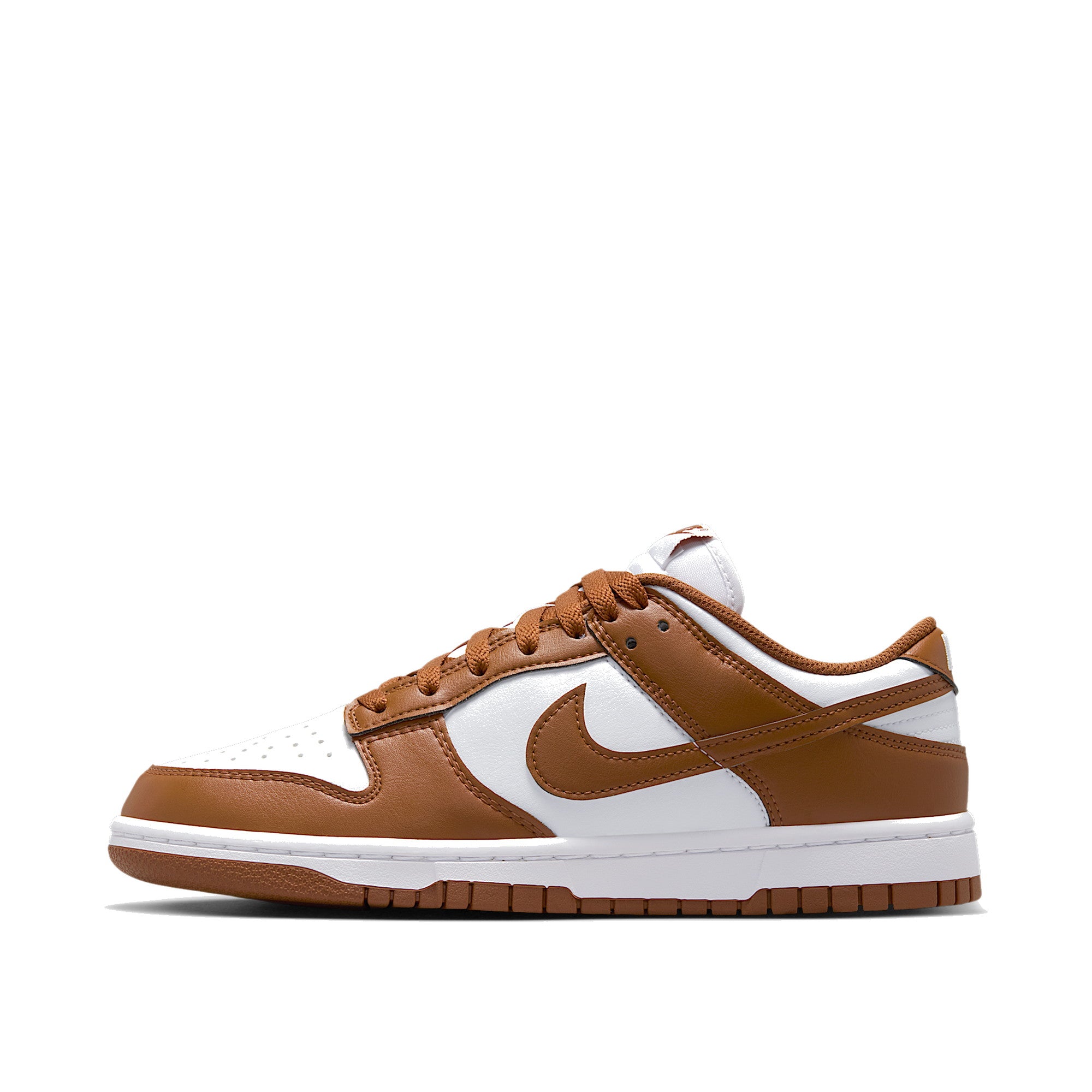 Nike Dunk Low Women Sail White — Nike A left lateral
