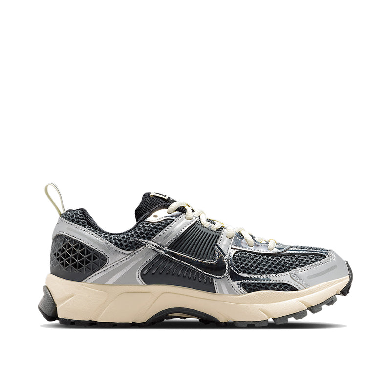 Nike Vomero 5 Iron Grey Coconut Milk Chrome Big Kids' GS IM9467-002