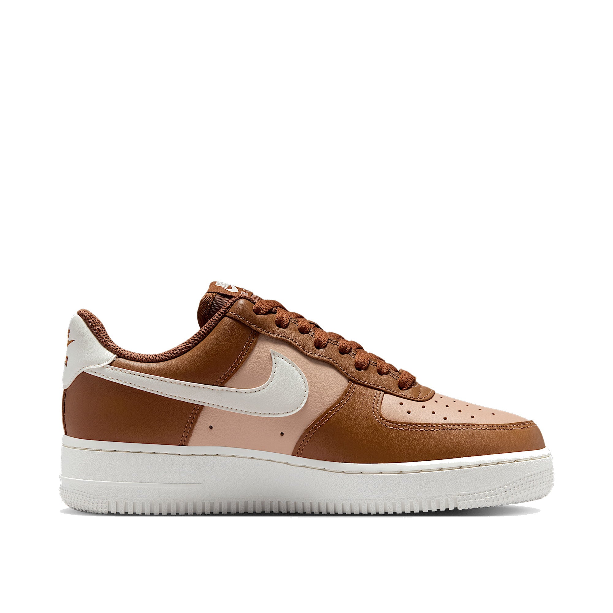 Nike Air Force 1 '07 Women Light British Tan Hemp — Nike C official lateral (toe-right)