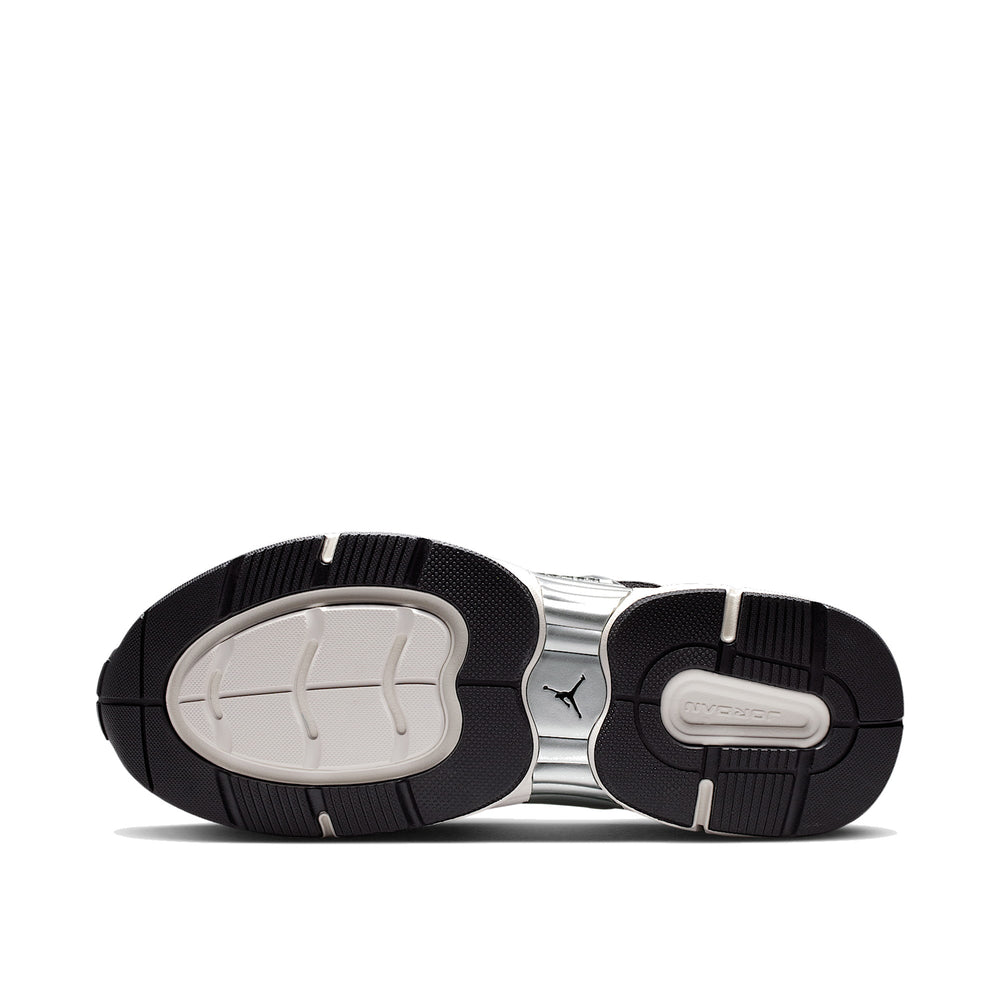 Jordan Trunner O S Photon Dust Men's Sneakers IB3722-010