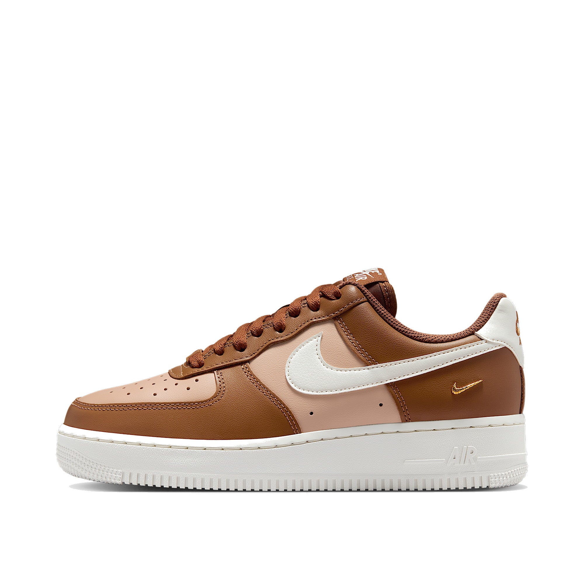 Nike Air Force 1 '07 Women Light British Tan Hemp — Nike A left lateral