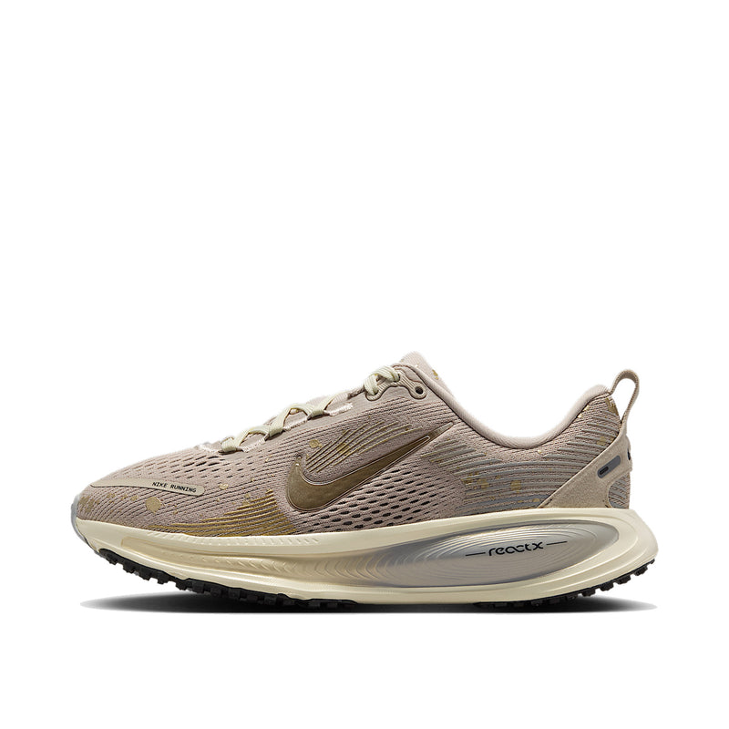 Nike Vomero 18 Cream Coconut Milk Metallic Gold Grain Big Kids' GS IM6127-200
